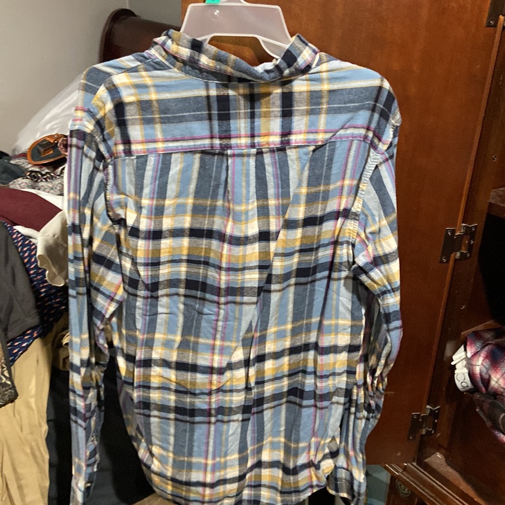 Flannels - Picture 4 of 4